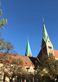 AugsburgerDom_Nordturm_Suedturm