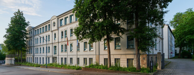 Frontansicht des ZBFS Frontansicht des ZBFS